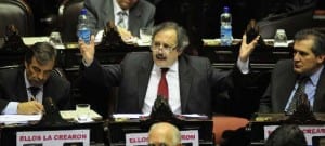 Alfonsín: "Desde 2003, se perdió la soberanía o el autoabastecimiento energético"